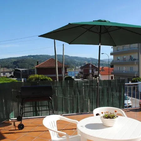 Casa Socorrito En Playa De Lourido San Salvador de Poio