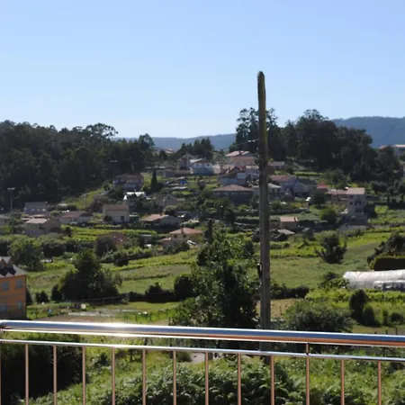 Casa Socorrito En Playa De Lourido * San Salvador de Poio