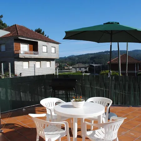 Casa Socorrito En Playa De Lourido * San Salvador de Poio