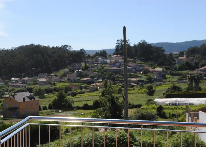Casa Socorrito En Playa De Lourido * San Salvador de Poio