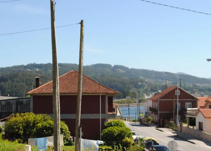 Casa Socorrito En Playa De Lourido Lägenhet San Salvador de Poio